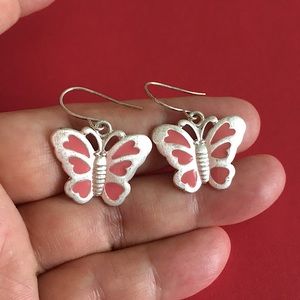 🖤Vtg butterfly💕earrings